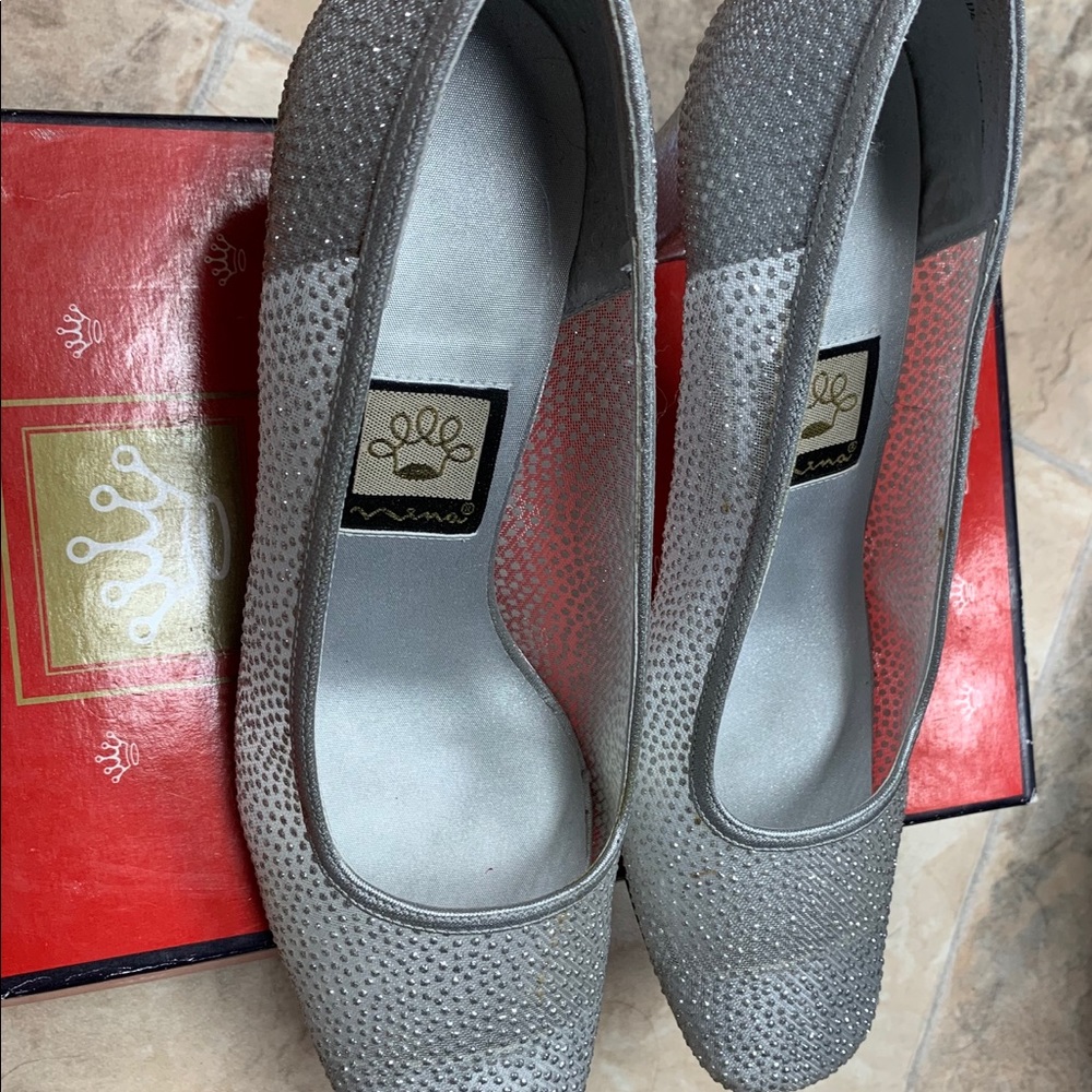 Silver Doral Mesh Heels Size 8 Medium